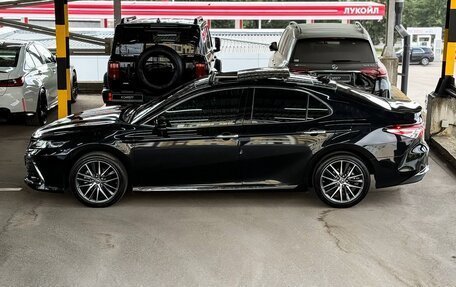 Toyota Camry, 2023 год, 3 200 000 рублей, 5 фотография