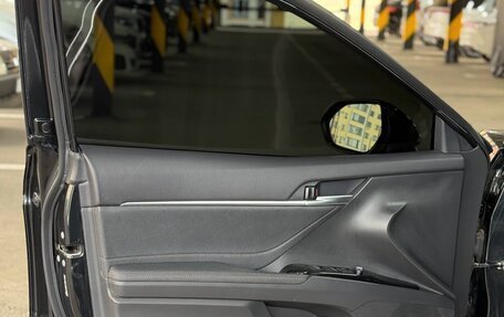 Toyota Camry, 2023 год, 3 200 000 рублей, 4 фотография
