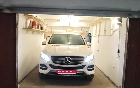 Mercedes-Benz GLE, 2016 год, 3 880 000 рублей, 15 фотография