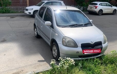 Toyota Vitz, 1999 год, 270 000 рублей, 2 фотография