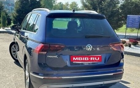Volkswagen Tiguan II, 2018 год, 1 850 000 рублей, 5 фотография