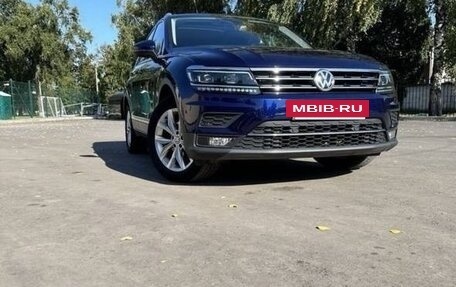 Volkswagen Tiguan II, 2018 год, 1 850 000 рублей, 3 фотография