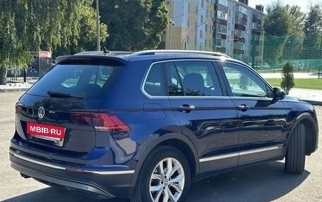 Volkswagen Tiguan II, 2018 год, 1 850 000 рублей, 6 фотография