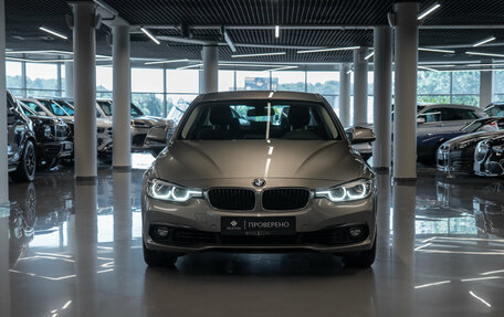 BMW 3 серия, 2017 год, 2 140 000 рублей, 3 фотография