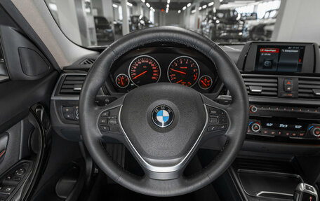 BMW 3 серия, 2017 год, 2 140 000 рублей, 10 фотография