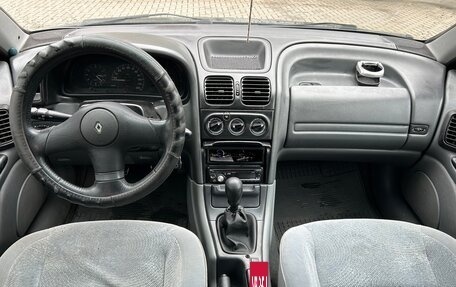 Renault Laguna II, 1995 год, 145 000 рублей, 8 фотография