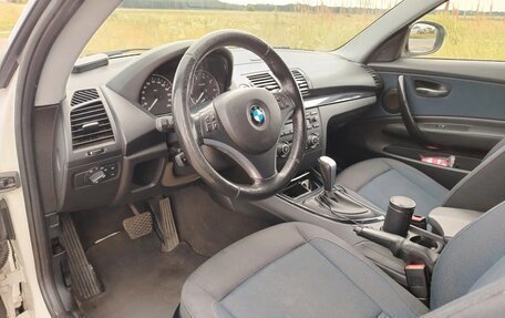 BMW 1 серия, 2010 год, 950 000 рублей, 6 фотография