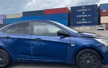 Hyundai Solaris II рестайлинг, 2015 год, 420 000 рублей, 4 фотография