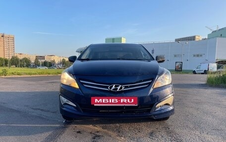 Hyundai Solaris II рестайлинг, 2015 год, 420 000 рублей, 9 фотография