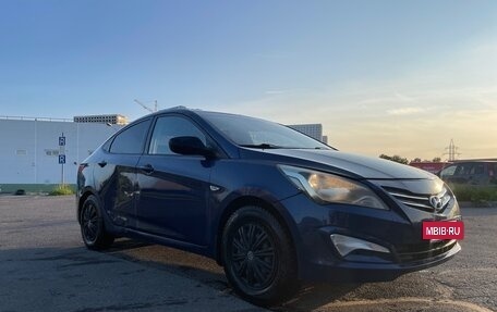 Hyundai Solaris II рестайлинг, 2015 год, 420 000 рублей, 10 фотография