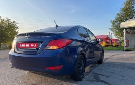 Hyundai Solaris II рестайлинг, 2015 год, 420 000 рублей, 14 фотография
