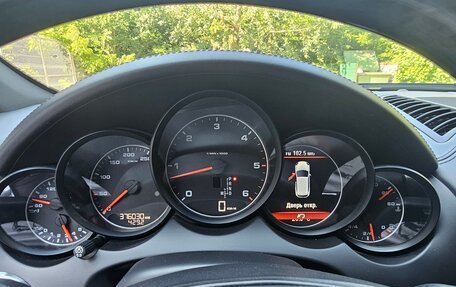 Porsche Cayenne III, 2010 год, 1 990 000 рублей, 14 фотография