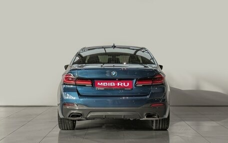 BMW 5 серия, 2022 год, 5 490 000 рублей, 4 фотография