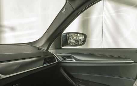 BMW 5 серия, 2022 год, 5 490 000 рублей, 23 фотография