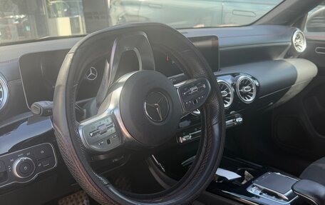 Mercedes-Benz CLA, 2019 год, 2 630 000 рублей, 7 фотография