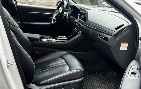 Hyundai Sonata VIII, 2021 год, 2 600 000 рублей, 19 фотография