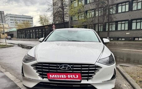 Hyundai Sonata VIII, 2021 год, 2 600 000 рублей, 26 фотография