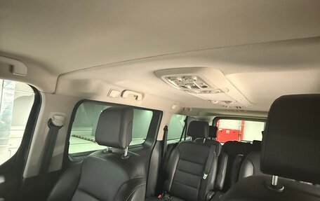 Peugeot Traveller I, 2018 год, 3 600 000 рублей, 6 фотография