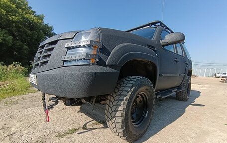 Cadillac Escalade III, 2007 год, 2 100 000 рублей, 13 фотография
