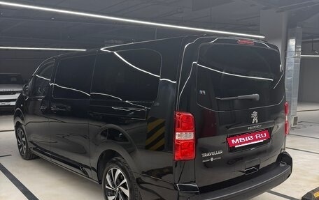 Peugeot Traveller I, 2018 год, 3 600 000 рублей, 3 фотография