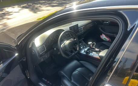 Audi A8, 2012 год, 1 700 000 рублей, 6 фотография