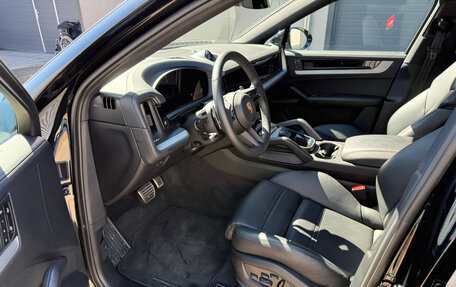 Porsche Cayenne III, 2025 год, 15 600 000 рублей, 10 фотография