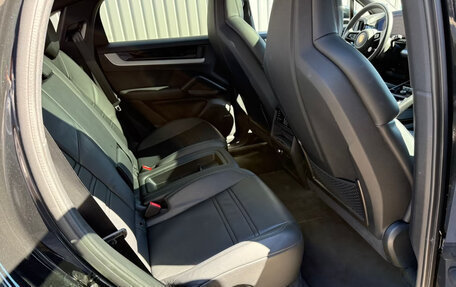 Porsche Cayenne III, 2025 год, 15 600 000 рублей, 13 фотография