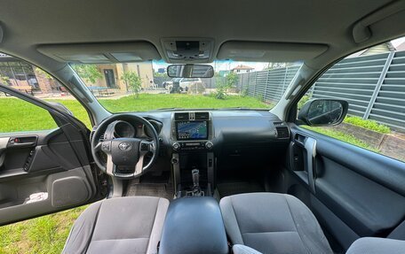 Toyota Land Cruiser Prado 150 рестайлинг 2, 2010 год, 1 950 000 рублей, 2 фотография