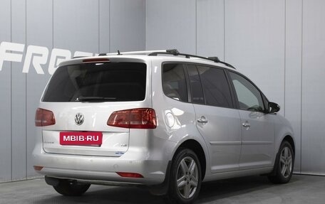 Volkswagen Touran III, 2012 год, 1 170 000 рублей, 2 фотография
