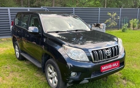 Toyota Land Cruiser Prado 150 рестайлинг 2, 2010 год, 1 950 000 рублей, 6 фотография