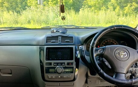 Toyota Ipsum II, 2002 год, 530 000 рублей, 5 фотография