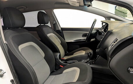 KIA cee'd III, 2017 год, 1 390 000 рублей, 23 фотография