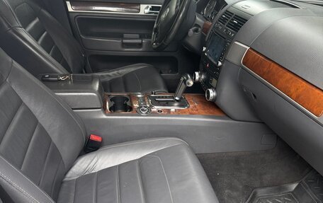 Volkswagen Touareg III, 2008 год, 1 350 000 рублей, 8 фотография