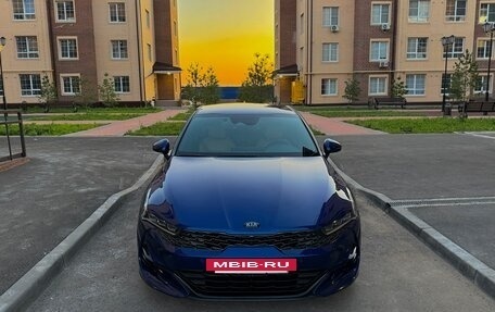 KIA K5, 2020 год, 3 200 000 рублей, 9 фотография