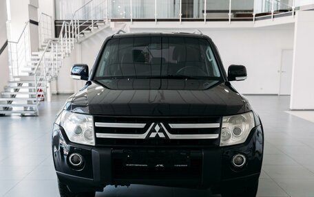 Mitsubishi Pajero IV, 2006 год, 1 099 000 рублей, 2 фотография