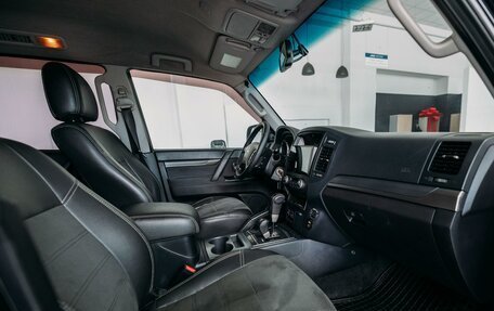 Mitsubishi Pajero IV, 2006 год, 1 099 000 рублей, 18 фотография