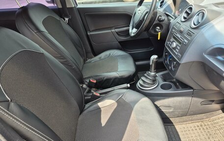 Ford Fiesta, 2006 год, 411 000 рублей, 13 фотография