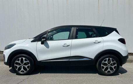 Renault Kaptur I рестайлинг, 2017 год, 1 065 000 рублей, 5 фотография