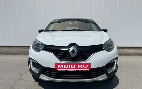 Renault Kaptur I рестайлинг, 2017 год, 1 065 000 рублей, 7 фотография