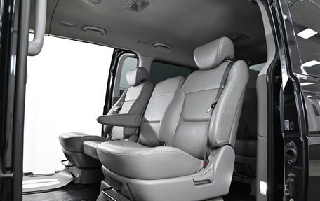 Hyundai Grand Starex Grand Starex I рестайлинг 2, 2013 год, 1 355 000 рублей, 13 фотография