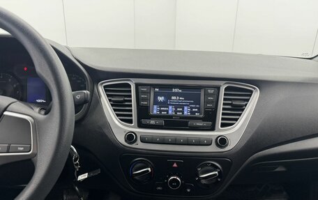 Hyundai Solaris II рестайлинг, 2021 год, 1 775 000 рублей, 12 фотография