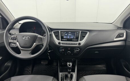 Hyundai Solaris II рестайлинг, 2021 год, 1 775 000 рублей, 16 фотография