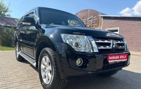 Mitsubishi Pajero IV, 2011 год, 2 290 000 рублей, 1 фотография