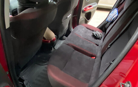 Nissan Juke II, 2011 год, 750 000 рублей, 26 фотография