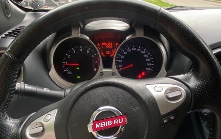 Nissan Juke II, 2011 год, 750 000 рублей, 30 фотография