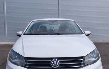 Volkswagen Polo VI (EU Market), 2017 год, 1 350 000 рублей, 2 фотография