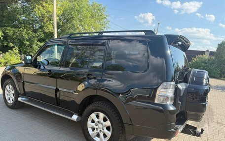 Mitsubishi Pajero IV, 2011 год, 2 290 000 рублей, 9 фотография