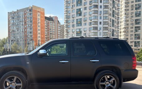 Chevrolet Tahoe III, 2008 год, 1 400 000 рублей, 2 фотография
