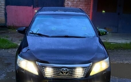 Toyota Camry, 2013 год, 1 800 000 рублей, 3 фотография
