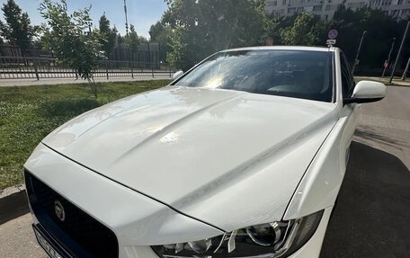 Jaguar XE I рестайлинг, 2018 год, 2 260 000 рублей, 8 фотография